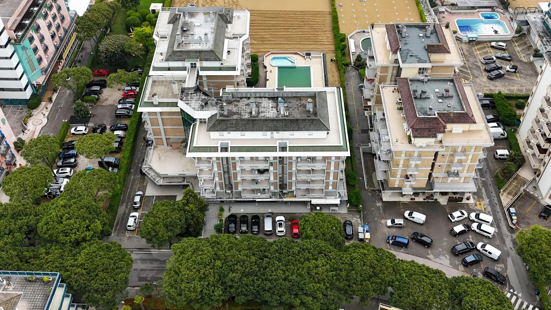 Jesolo Beach! Fronte Mare - Piscina Park E Posto Spiaggia Inclusi Apartament